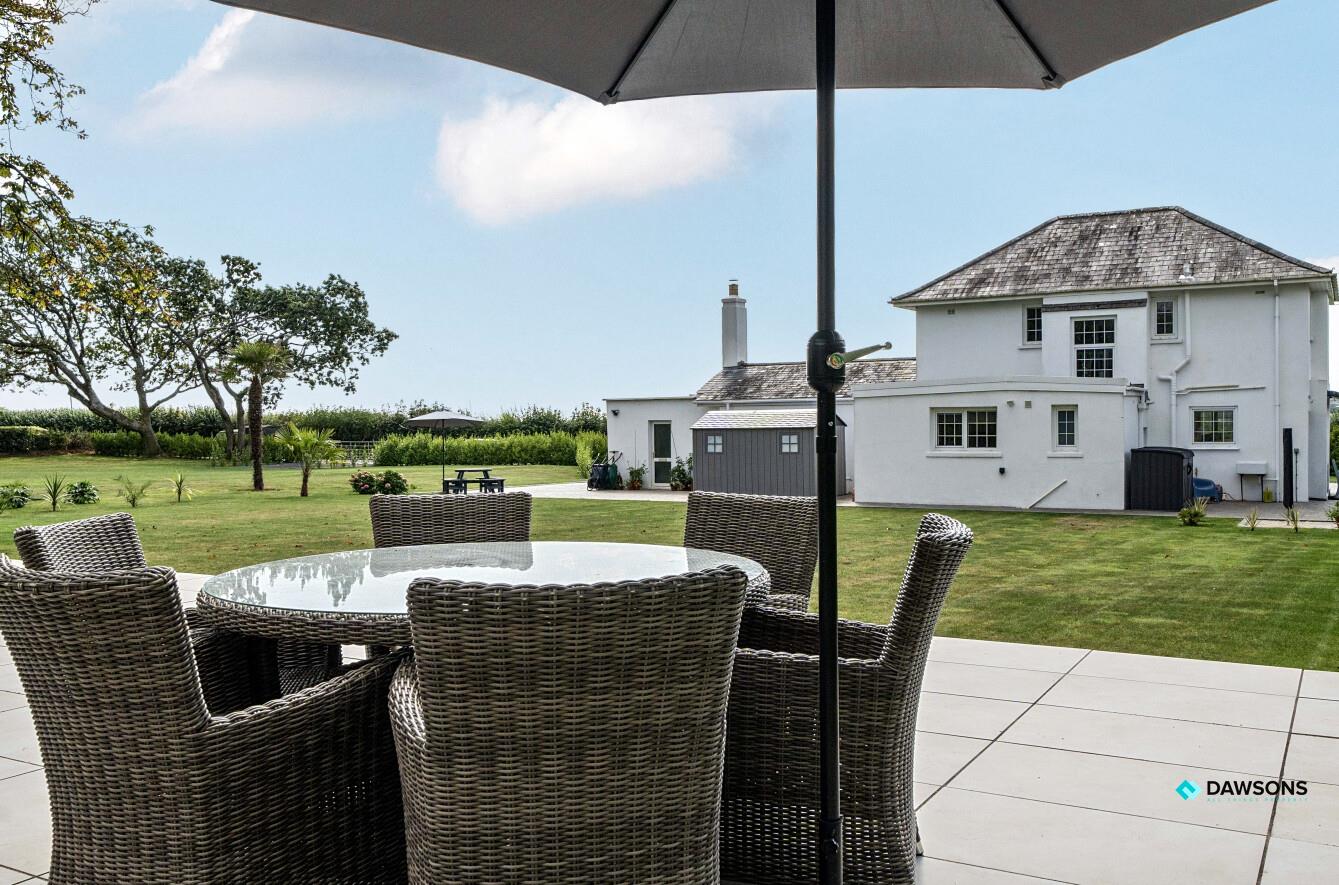 Pennard Road, Pennard, Mumbles, Swansea, SA3 2AA